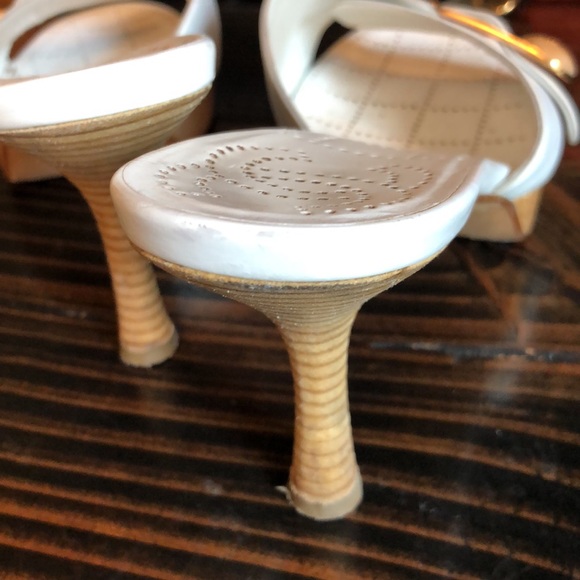 Chanel Leather sandals - Picture 15 of 17